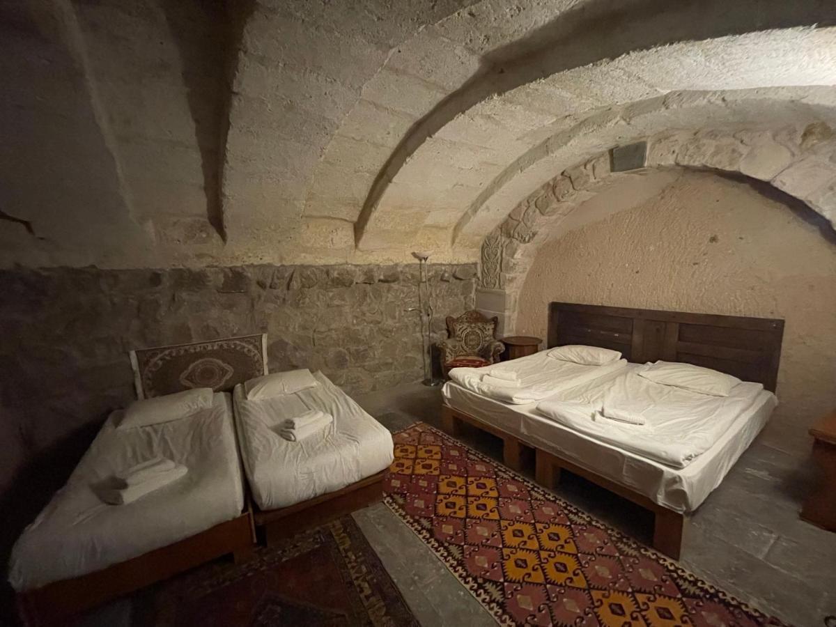 Anatolia Raymonde Cave House Hotel อุตชิซาร์ ภายนอก รูปภาพ