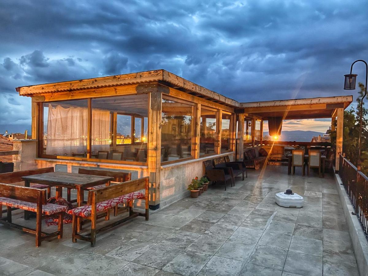 Anatolia Raymonde Cave House Hotel อุตชิซาร์ ภายนอก รูปภาพ